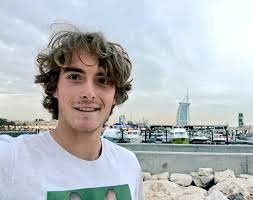 I see the rg shorts have made a comeback. Stefanos Tsitsipas On Twitter Burjalarabia