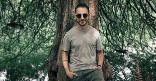 Junior lima e monica benini estão casados! Junior Lima Cancela Show Em Cuiaba Por Conta De Cirurgia Inesperada