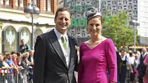 The family uses the motto nihil sine deo (english: Haus Hohenzollern Wer Sind Die Preussen Und Worum Geht S Im Clinch Mit Dem Staat Unterhaltung Stuttgarter Nachrichten