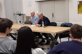 Risorsa interattiva per l'apprendimento della storia per i bambini della scuola primaria. Sami Modiano Espulso Da Scuola E Deportato Sono Diverso Da Voi Ragazzi