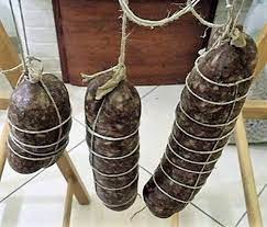 L'ideale è una vecchia casa di campagna. Salame Fatto In Casa Estroso Creazioni