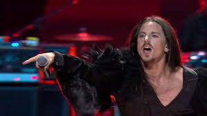 Pregnant woman sings whitney houston «i have nothing». Michal Szpak Dziwny Jest Ten Swiat Raz Dwa Raz Dwa Top Of The Top Sopot Festival 2019 Youtube