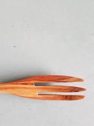Fourchette Avec Decor En Bois Realise A La Main Decoration Bois Ustensiles En Bois Bois