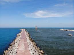 Every sunday the hotel offers a buffet in. Video Amupac La Ciudad Extraterrestre Frente A Miramar El Sol De Tampico Noticias Locales Policiacas Sobre Mexico Tamaulipas Y El Mundo