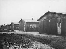 In duitsland verrezen de eerste concentratiekampen in 1933, zeer kort na de 'machtsovername' van de nazi's. Concentratiekampen In Nederland Tijdens Tweede Wereldoorlog