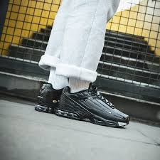 Insidesneakers Nike Air Max Plus 3 Black Wolf Grey Cj9684 002 Nike Air Max Plus Nike Air Max Air Max Plus