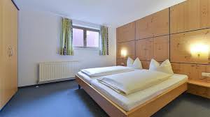 Ferienwohnung in stuben klösterle langen am arlberg. Haus Anna
