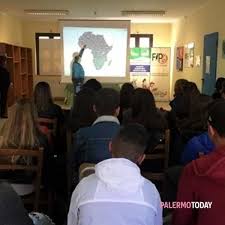 Via guglielmo saliceto 6/8/10 00161 roma dettagli di contatto 064423 1129 064423 1129 * fax.: A Scuola Con I Consoli I Ragazzi Del Malaspina Scoprono La Costa D Avorio