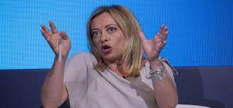 Jun 10, 2021 · giorgia meloni, citando il parere dell'ex ministro del governo renzi, ha poi parlato dell'ipotesi di vederla a palazzo chigi: Uvni6g8mpkfcdm