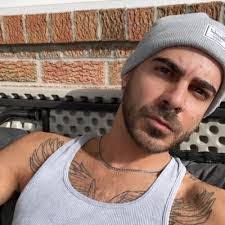 Laine Dunham's Instagram, Twitter & Facebook