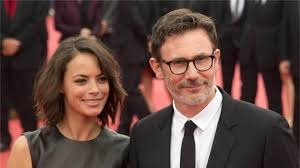 The film received universal critical acclaim. Pontivy Michel Hazanavicius Et Berenice Bejo Au Rex Jeudi 16 Janvier Pontivy Maville Com