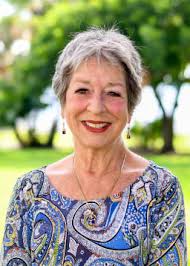 Terri Costantini's Instagram, Twitter & Facebook