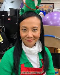 Now presenting, the long awaited, Grandma Abby 👵🏻 Painted age makeup  intended for theatre. 🎭 Look created with @bennyemakeup . . Makeup by me