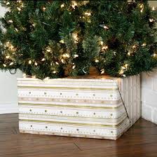 A tree skirt can help keep your home clean by. Diy Tree Skirts And Alternatives For Everyone Create Whimsy