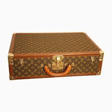 Louis vuitton malletier, commonly known as louis vuitton (french pronunciation: Louis Vuitton Online Shop Buy Vintage Trunks At Pamono