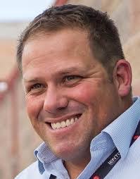 Eduardo Cobian's Instagram, Twitter & Facebook