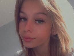 Bobbi Anne's Instagram, Twitter & Facebook