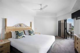 Choose from 237 holiday apartments in cairns region. Gallery Mantra Esplanade
