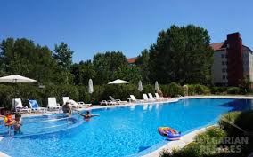 Public swimming pool in laguna. 2 Komn V K Se Laguna 3 Id 975 Sunny Beach Resale Property Agency Bulgarian Resales