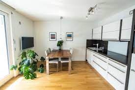 2 zimmer dg wohnung, südbalkon in ruhiger wohnlage voll ausgestattet. 2 Zimmer Wohnung Zum Verkauf Rathausgasse 34 81241 Munchen Pasing Mapio Net