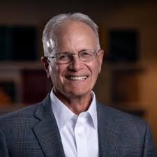 Milton Bresler's Instagram, Twitter & Facebook