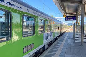 Operated by swiss railways (sbb/cff/ffs), the zürich to salzburg train service departs from zuerich hb and arrives in salzburg hbf. Sommer Nachtzuge 2021 Ausgeschlafen In Den Urlaub