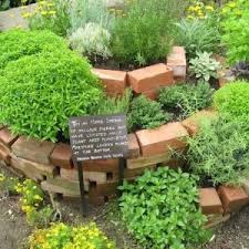 1001 Ideen Zum Thema Blumenbeet Mit Steinen Dekorieren Garten Landschaftsbau Gartengestaltung Mediterrane Gartengestaltung