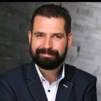 8 "David Jelonek" profiles