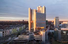 The building was designed by architect toby schmidbauer and constructed from 1966 to 1969 by josef schörghuber .until the 1990s, the former musicland studios was located in its basement. Home Hvb Tower