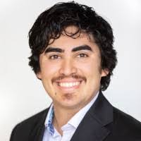 Everardo Lozano's Instagram, Twitter & Facebook