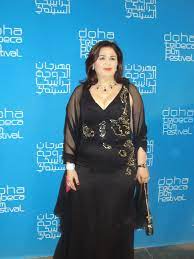 إلهام شاهين تواجدت الفنانة إلهام شاهين مع مذيعي برنامج حديث القاهرة الإعلامي إبرهيم عيسى والإعلامي خيري رمضان والإعلامية كريمة عوض، حيث شاركتهم الاحتفال بنهاية 2020. Ø¥Ù„Ù‡Ø§Ù… Ø´Ø§Ù‡ÙŠÙ† ÙˆÙŠÙƒÙŠØ¨ÙŠØ¯ÙŠØ§