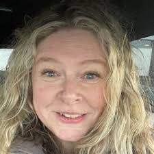 Rachel Eastham's Instagram, Twitter & Facebook