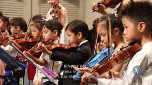 Viemus Showcase 2016 : Ann, Dan and Egbert/Ringing Ball/George got out of  bed too late