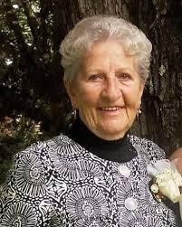 Beverly Lewis Benoit Obituary November 8, 2022