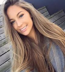 38 Beautiful Women With Long Straight Hairstyle Dark Blonde Hair Color Dark Blonde Hair Long Straight Hair