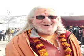 Kumbh Mela 2019 France Citizen Daniel Become Monk In India Named Bhagwan  Giri