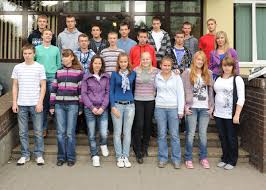 Zamknij używamy plików cookies, aby ułatwić ci korzystanie z naszego serwisu oraz do celów statystycznych. Absolwenci Szkoly 2012