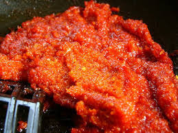 Cita rasa cabe bisa dibilang paling unik bagi masyarakat indonesia. Resep Sambal Balado Formula Kita