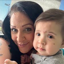 Mandatory added a new photo.