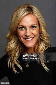 Actress Kaitlin Olson, actor Mark Harmon, actress Tricia O'Kelley,... News  Photo