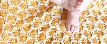 Honey bee counted cross stitch pattern honeycomb hive beeswax | etsy. Honeycomb Blanket Lanas Y Ovillos