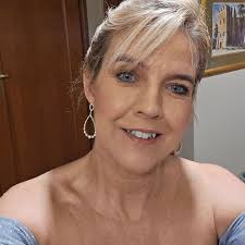 Deb Stephens (@deb.stephens.eisproperty) • Instagram photos and videos