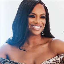 Renisha Thomas's Instagram, Twitter & Facebook