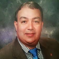 Hi! My name is Katie Robinson. I graduated from Lindale in the top 10  percent of my grade, currently attend UT Tyler's Honors college, and am  studying English with a minor in