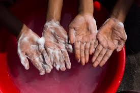 Todo Lo Que Debe Saber Sobre El Lavado De Manos Para Protegerte Del Coronavirus Covid 19 Unicef Costa Rica Pero para lograrlo hay que lavarse las manos correctamente, es decir usar agua.