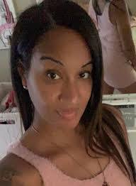 Nadine Gilmore's Instagram, Twitter & Facebook