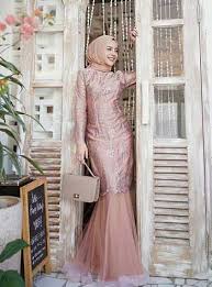 33 model baju kebaya brokat muslim modern 2020 terbaru. Aneka Style Kondangan Hijab Yang Nggak Bakal Bikin Kamu Mati Gaya