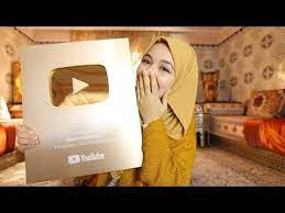 وأخيرا وصل الدرع الذهبي كيفاش حققت هاد الحلم واش مازال مستمرة معاكم في اليوتيوب youtube mirror selfie selfie scenes