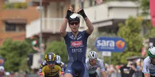 (¡excelente comienzo de egan en el giro!) etapa y general 1. Eg0466ild R25m