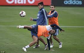Héctor herrera replaces ángel correa. Angel Correa Desperate For Argentina Starting Role In Lionel Messi Absence Daily Mail Online